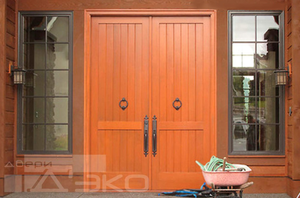 Купить входные деревянные двери для дома