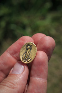 Во время раскопок на Куликовом поле найден перстень с изображением Афины Паллады