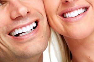 Кто чаще лечит зубы: мужчины или женщины?