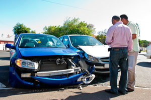Оценка ущерба автомобиля после дтп