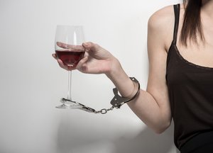 Лечение алкоголизма у женщин в Вологде