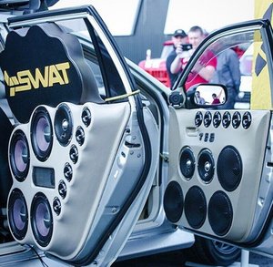 Автозвук SWAT - бюджетная акустика высокого качества