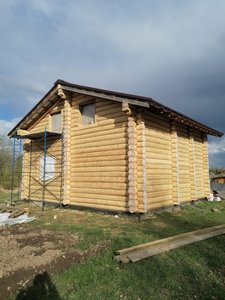 Дом из оцилиндрованного бревна в Вологде