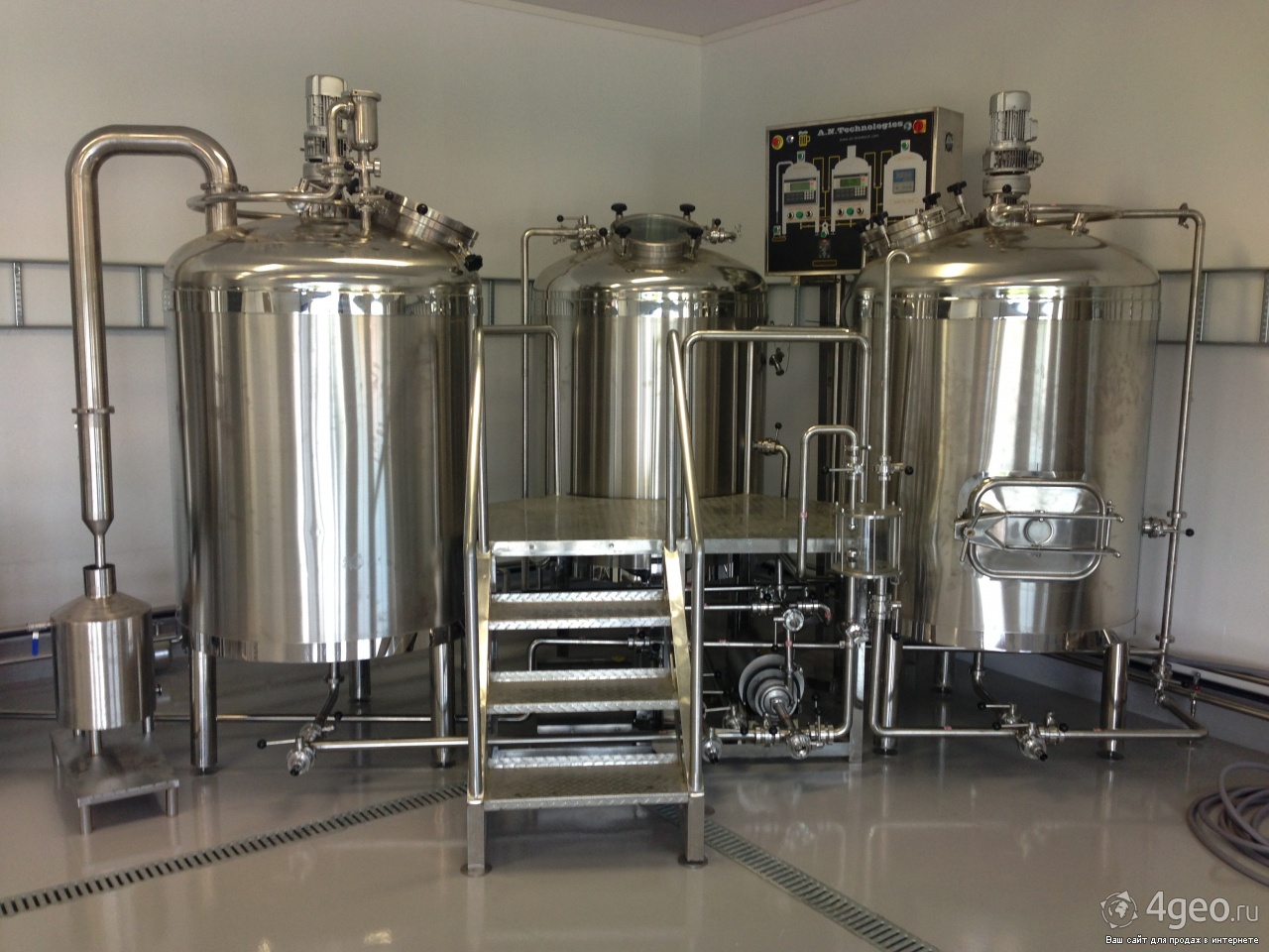 Пивовар цена. Пивоварня SCWP-300l. Kruger-300l пивоварня. Оборудование для пивоварения мини завод. Оборудование для производства виски Fermenter.