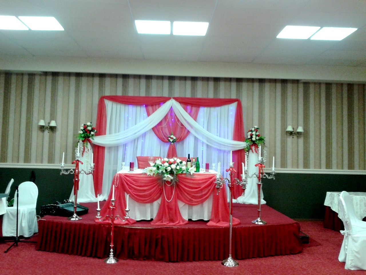 Банкет свадебный зал в Николаевском отеле Вологда